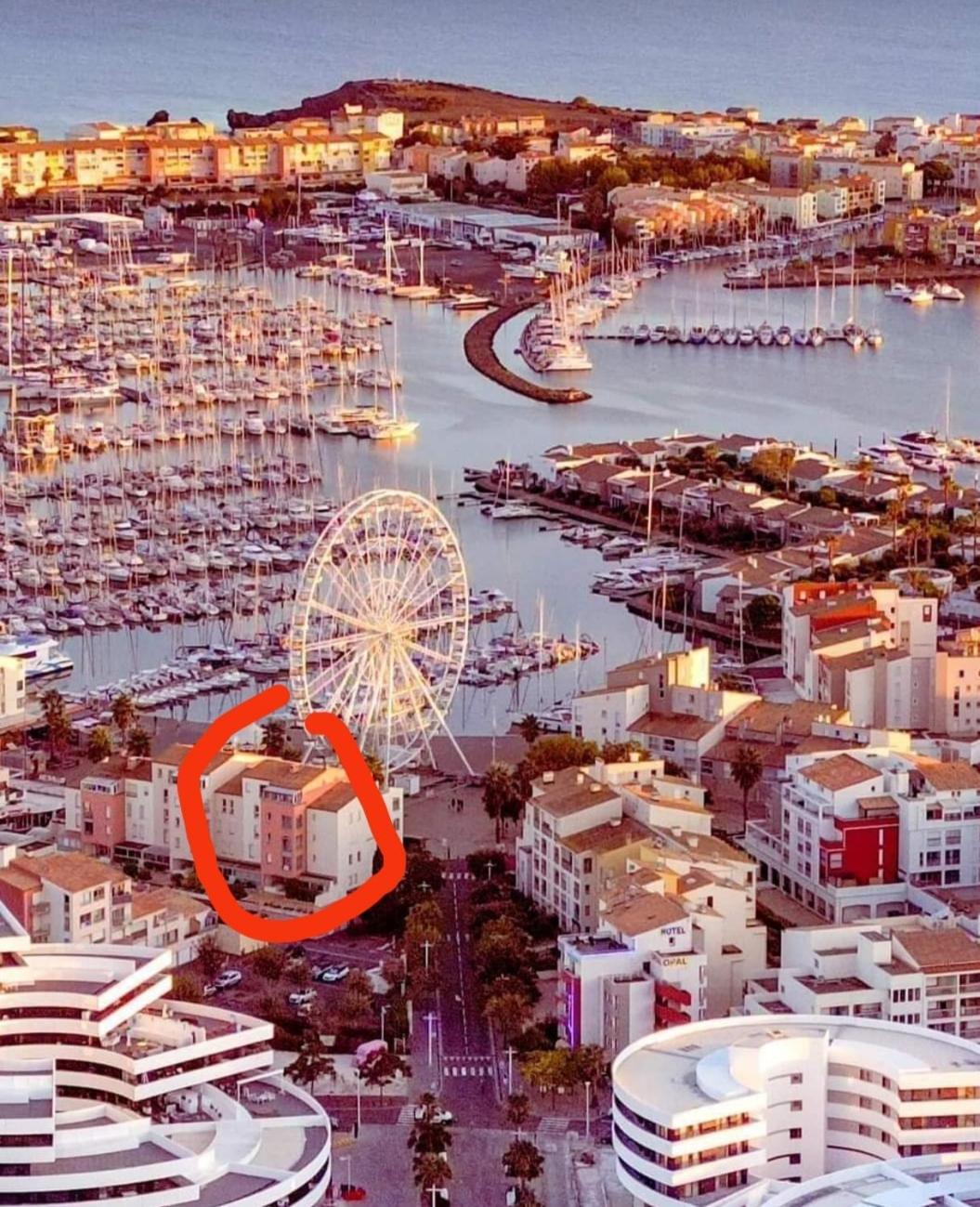Centre Port,Studio Cosy,Vue Piscine Et Sur Le Parking Prive Ainsi Que Le Mont Saint Martin แอกด์ ภายนอก รูปภาพ